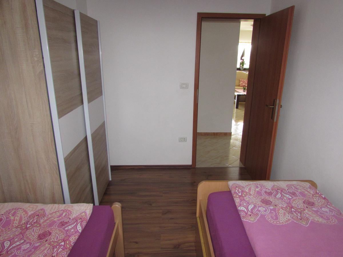 Apartments Goga Umag Eksteriør billede
