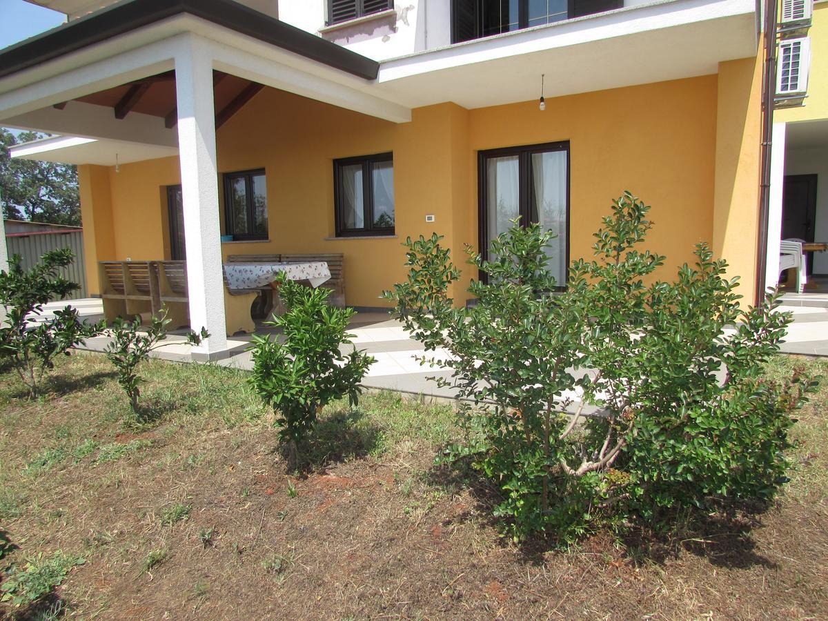 Apartments Goga Umag Eksteriør billede