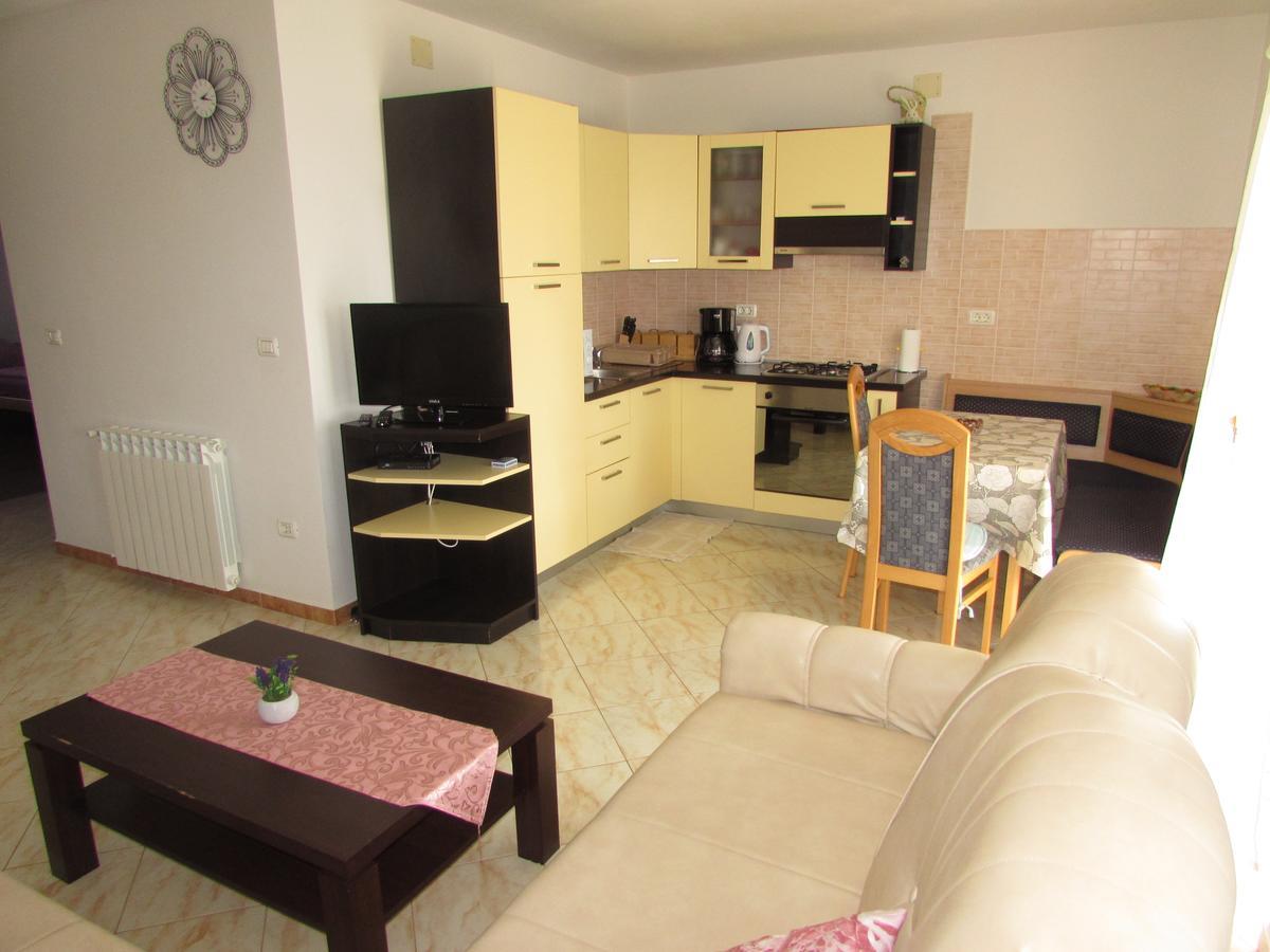 Apartments Goga Umag Eksteriør billede