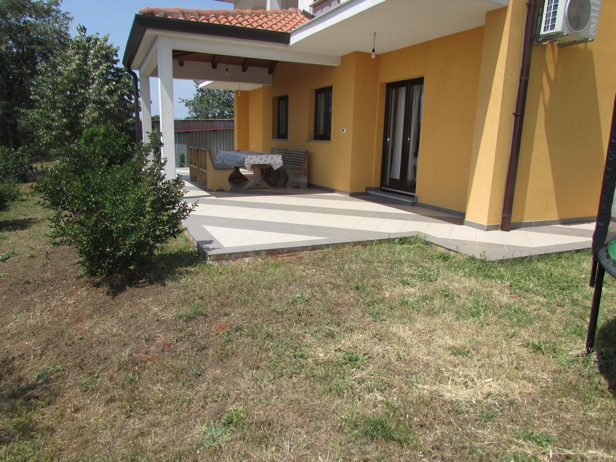 Apartments Goga Umag Eksteriør billede