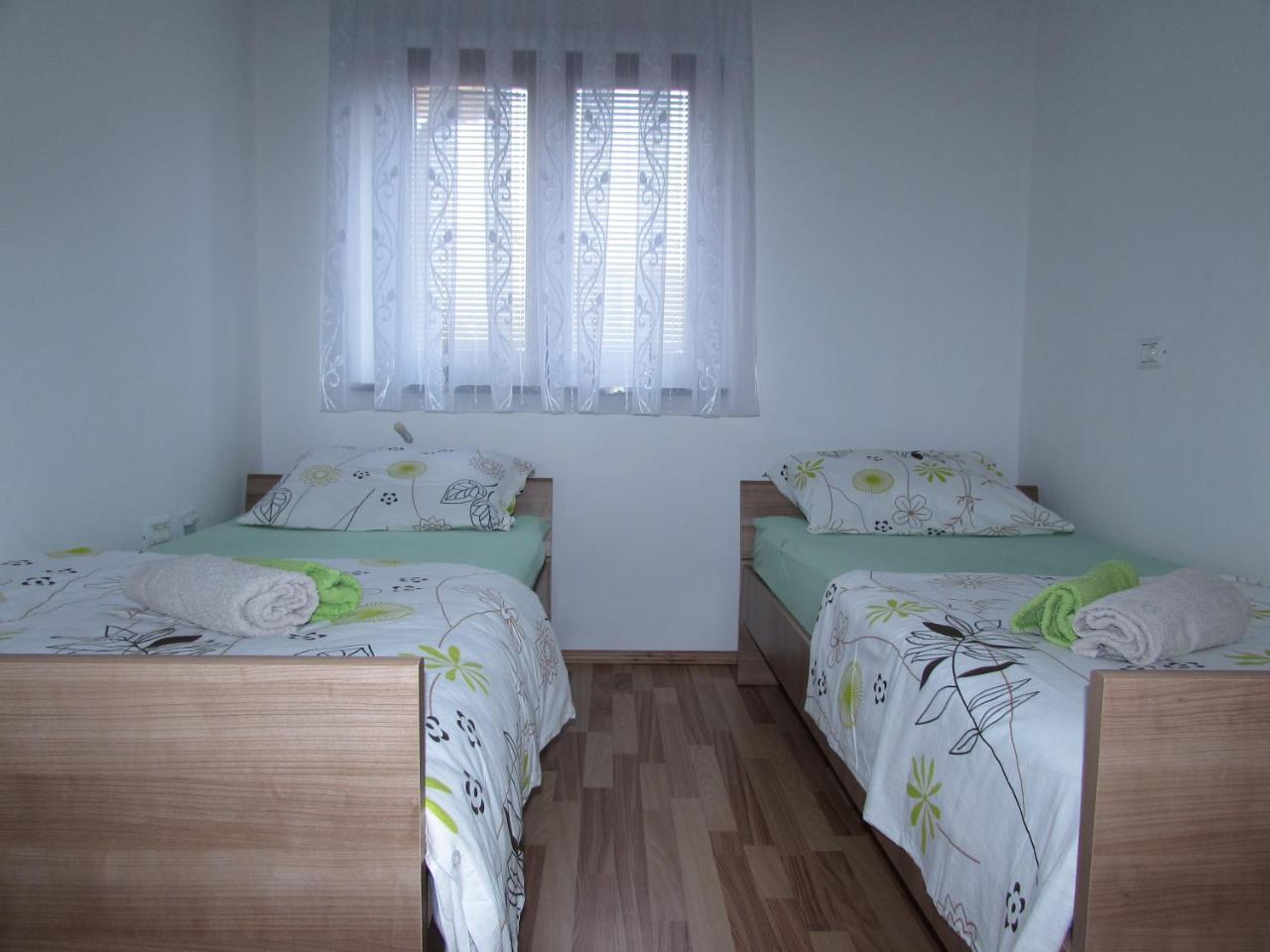 Apartments Goga Umag Eksteriør billede