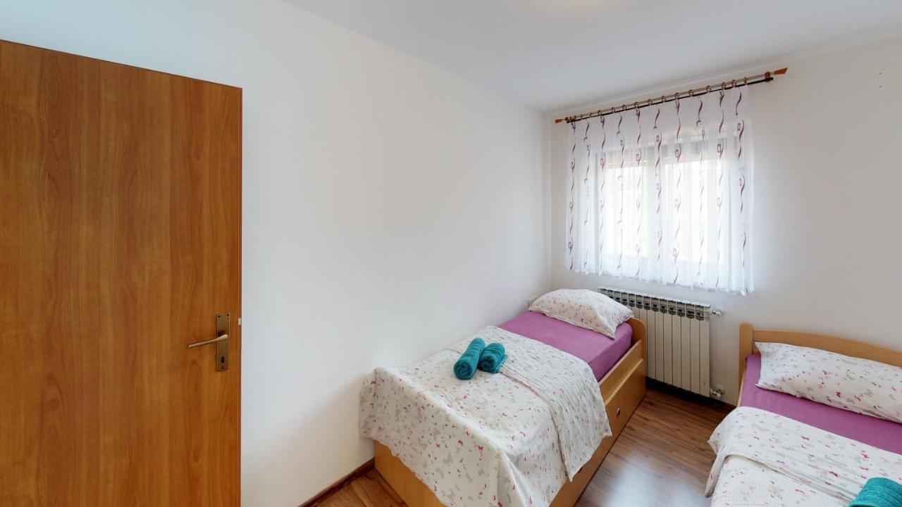 Apartments Goga Umag Eksteriør billede